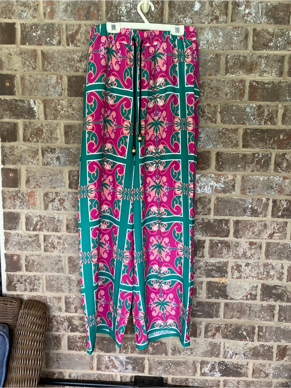 Intempo NWT Wide Leg Pants - green pink white tile size small